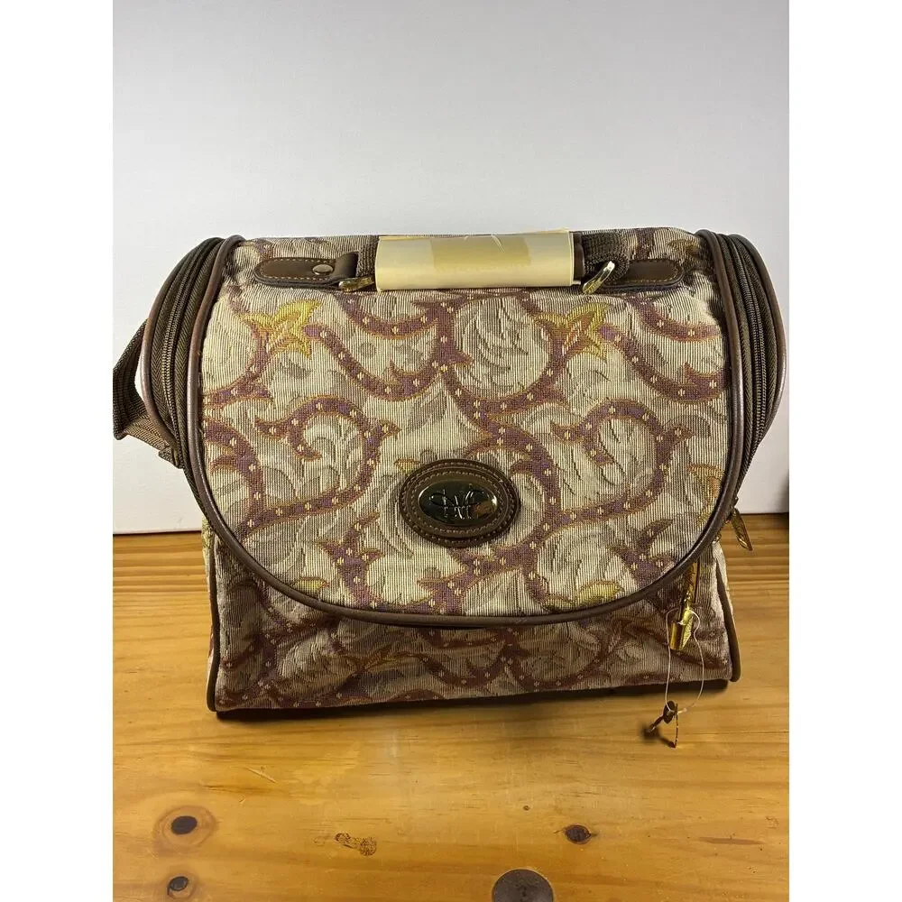 Diane Von Furstenberg travel timeless